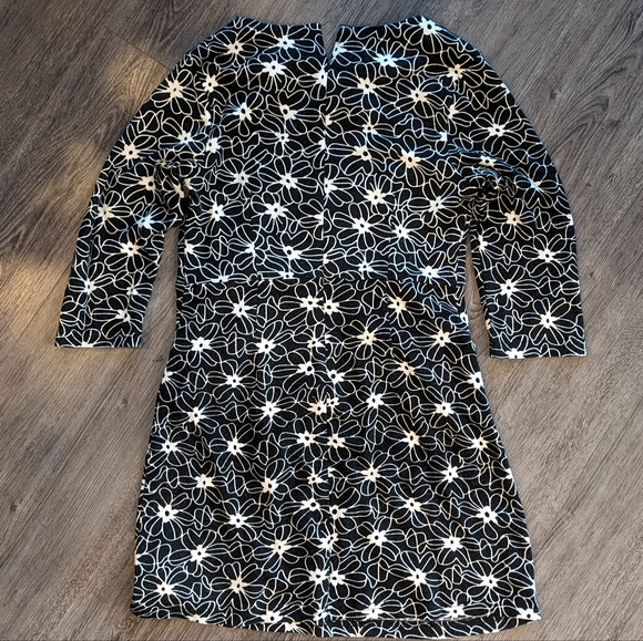 Papillon Dress - Picture 4 of 6